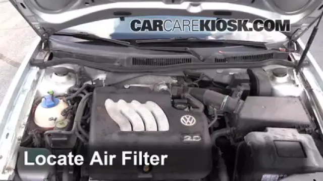 2003 Volkswagen Golf GL 2.0L 4 Cyl. (4 Door) Filtre à air (moteur) Changement